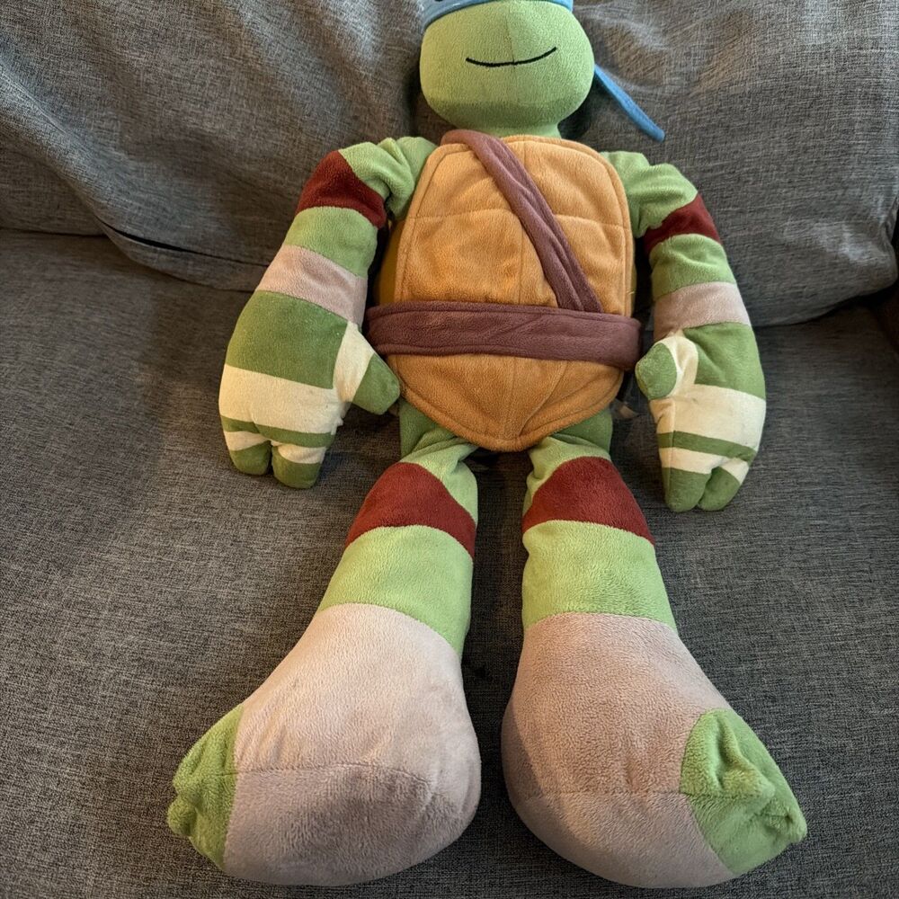 Leonardo 24 Inch Plush